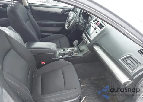 2015 Subaru Legacy 2.5I Premium из США, поврежденный, VIN 4S3BNAC67F3031723